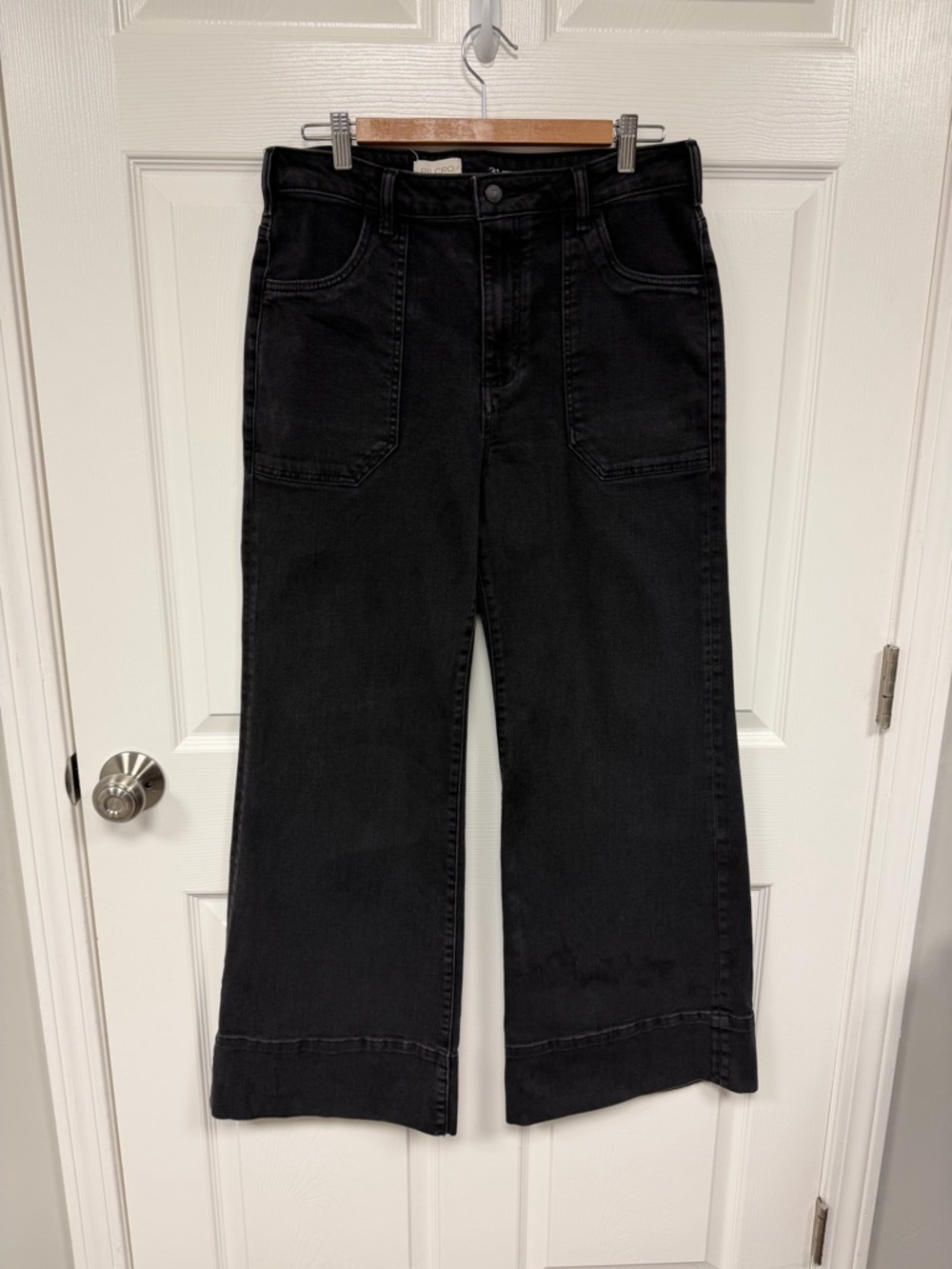 Anthropologie Pilcro Rylan Relaxed High-rise Flare Black Jeans - Picture 4 of 8
